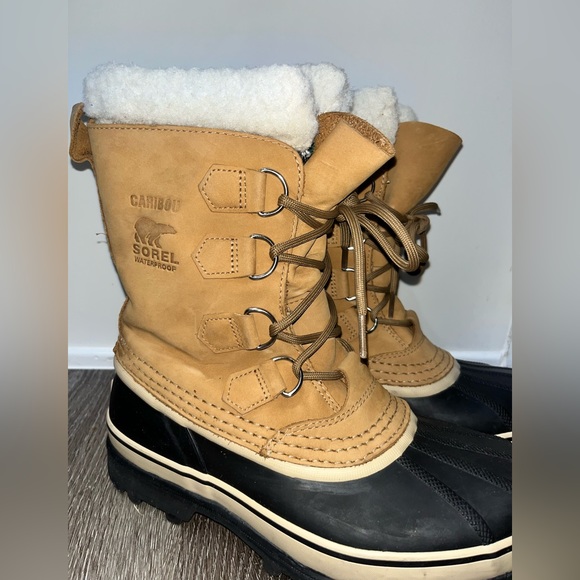 Sorel Shoes - Sorel Women’s Caribou Boot, Buff Color, Size 8, New Only Used Once